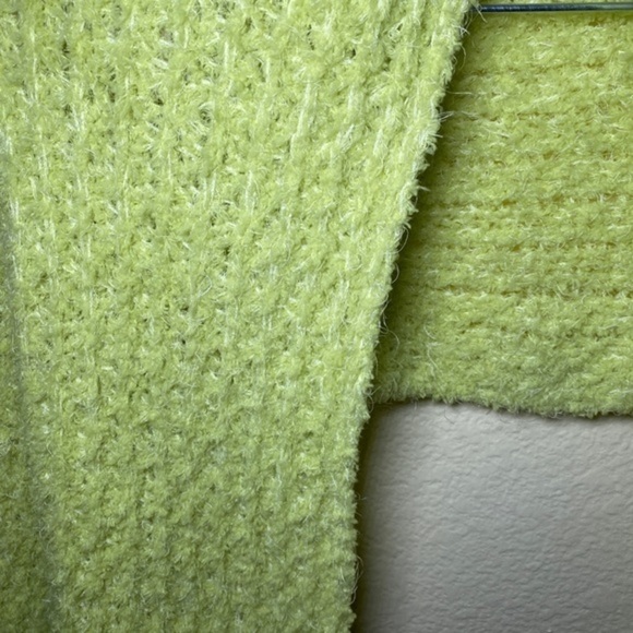 COLLECTION eighteen scarf - Picture 2 of 4